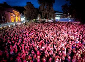 Folkehav på konsert