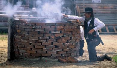 Westernshow i "Deadwood City"