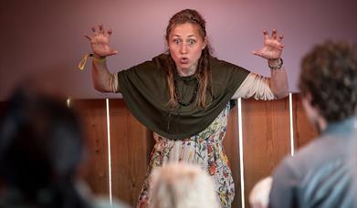 Thea Borring Lande