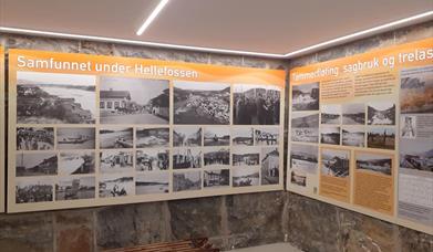 BILDE FRA UTSTILLINGEN