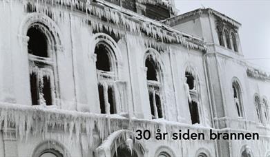 Åpning av utstilling: 30 år siden brannen