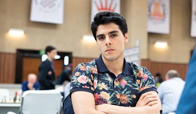Aryan Tari