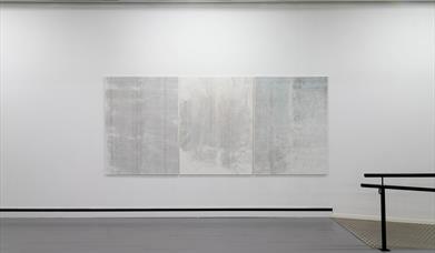 Oskar Persson, Cloud Painting (vert d'hiver) (2024), akryl på lerret, 190x190cm