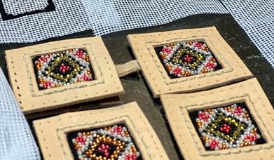 Perlebroderier