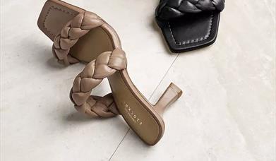 Shoe Gallery