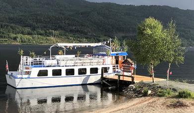 Turistbåten "Kryllingen II" ved Noresund