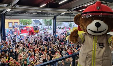 Brannvesenet inviterer til åpen dag ved brannstasjonen i Drammen!