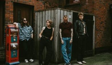 Juletrefest #2 - Kjöter inviterer og tar med seg Hofmann`s