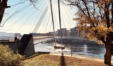 Byvandring; Minner om kvinner - Strømsø