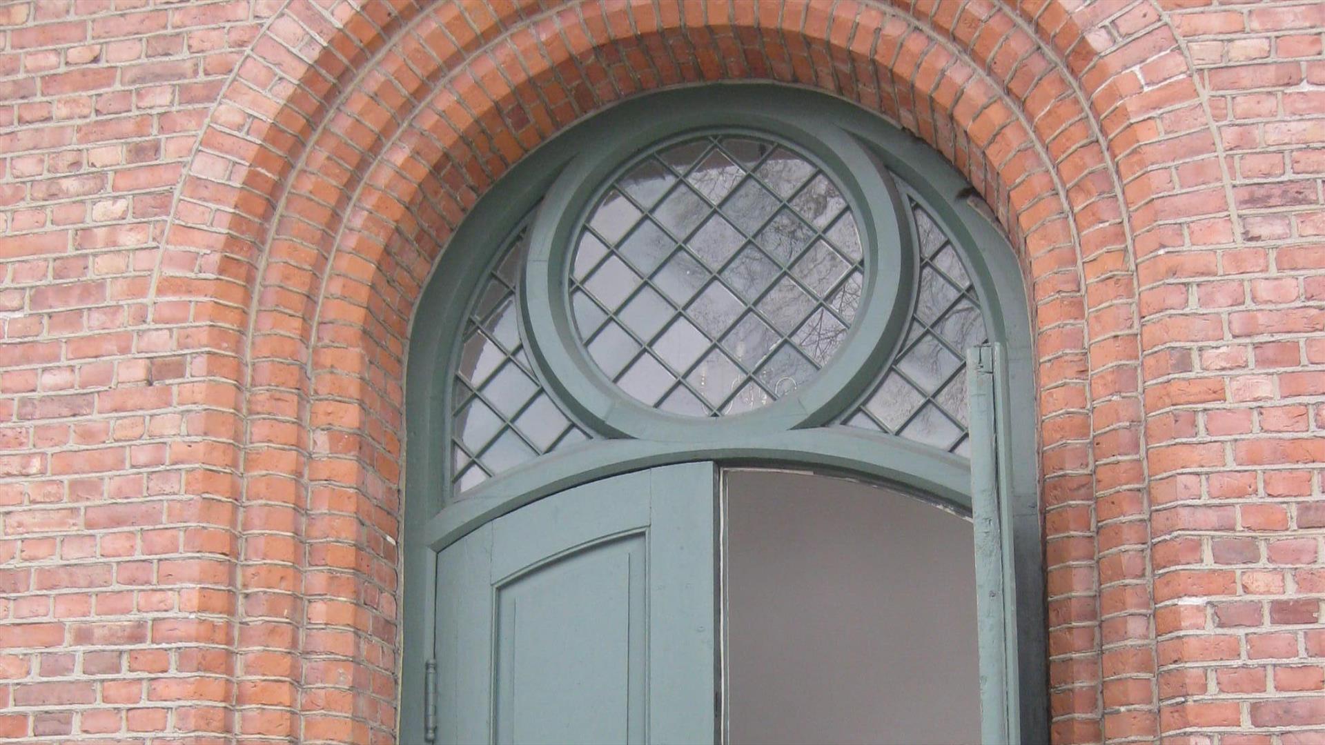 Tangen kirke