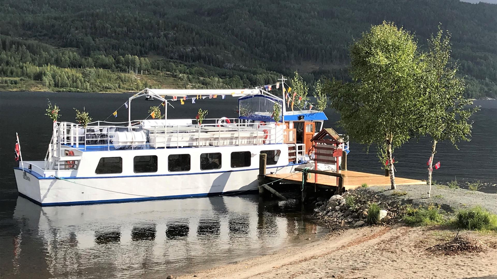 Turistbåten M/S Kryllingen