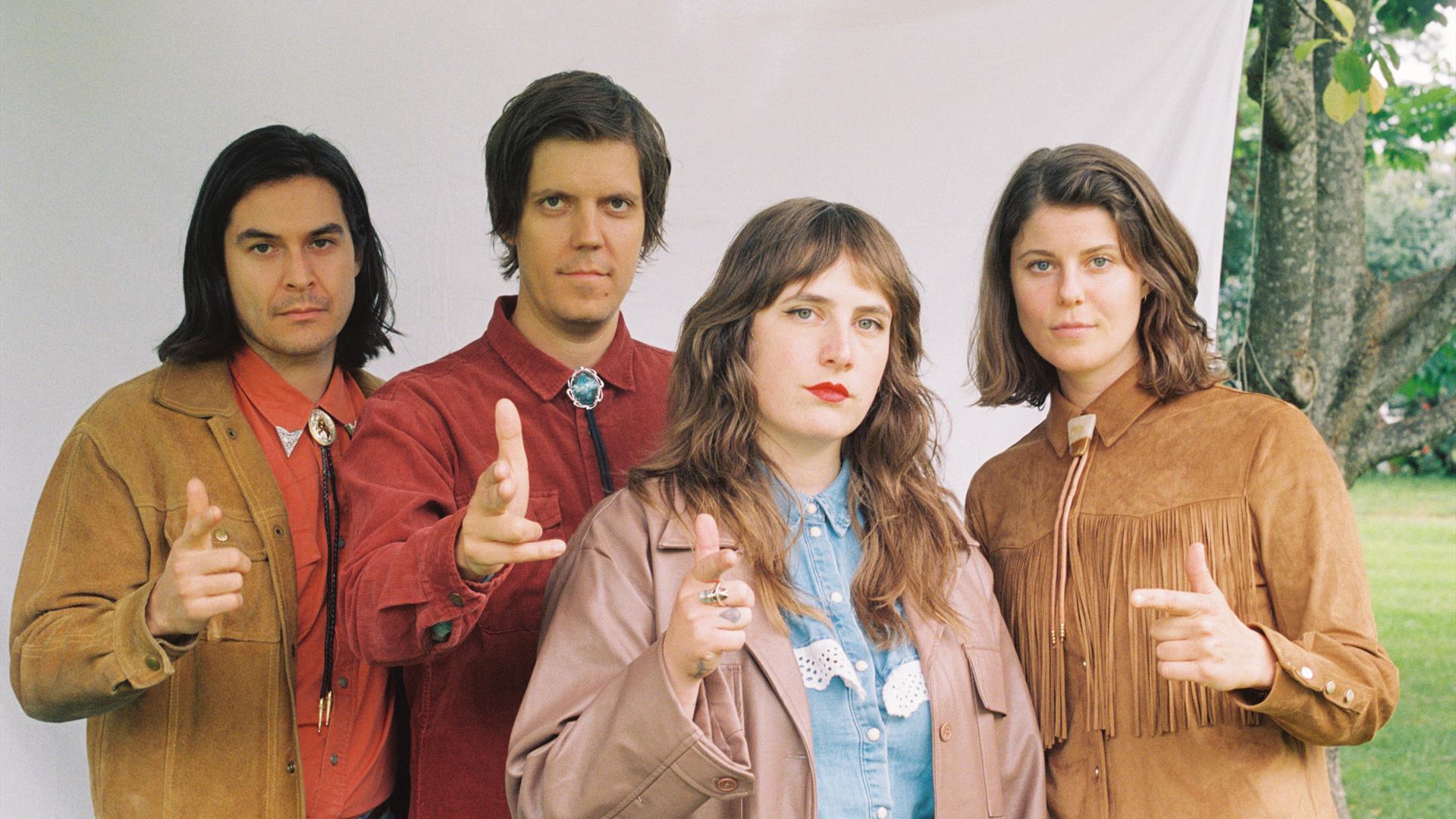 Embla and the Karidotters