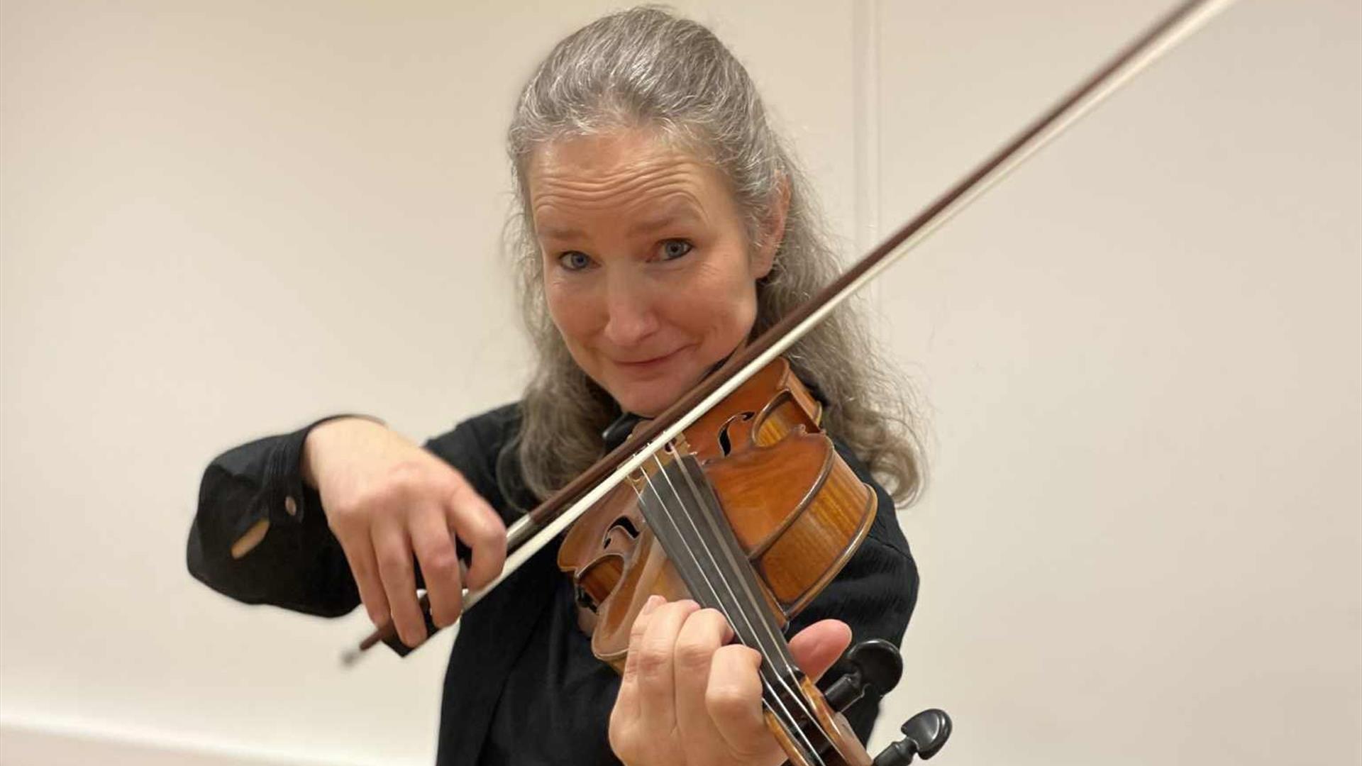 Hilde Chapman, fiolin