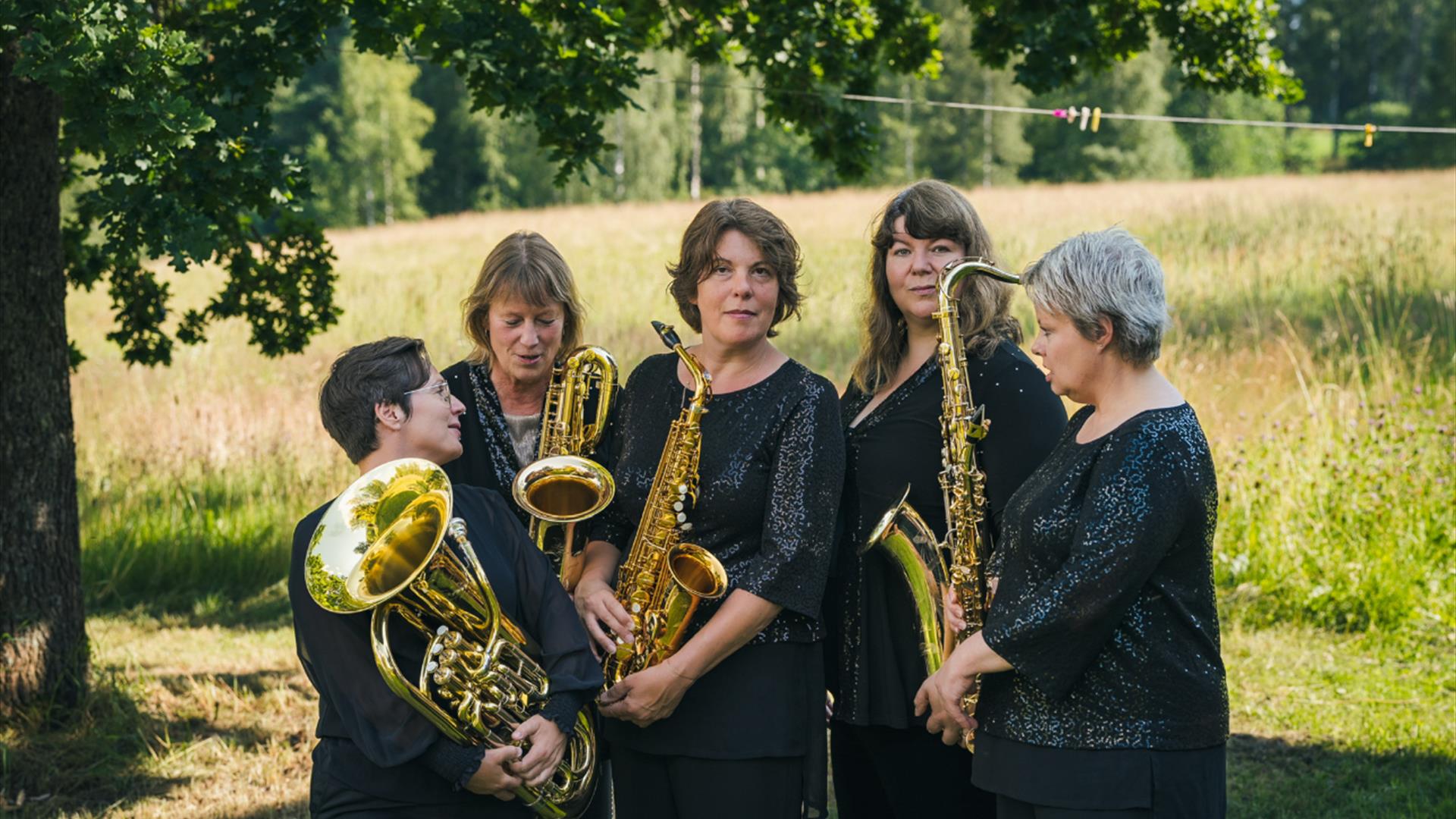 Bente Illevold & SaxofonkvRtetten Rollin' Phones