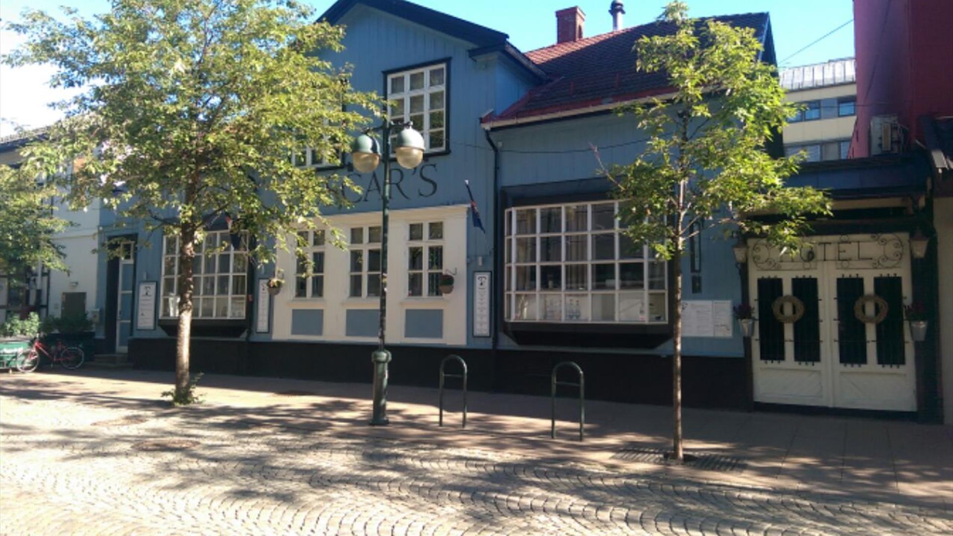 Vertshuset Oscar og stallen