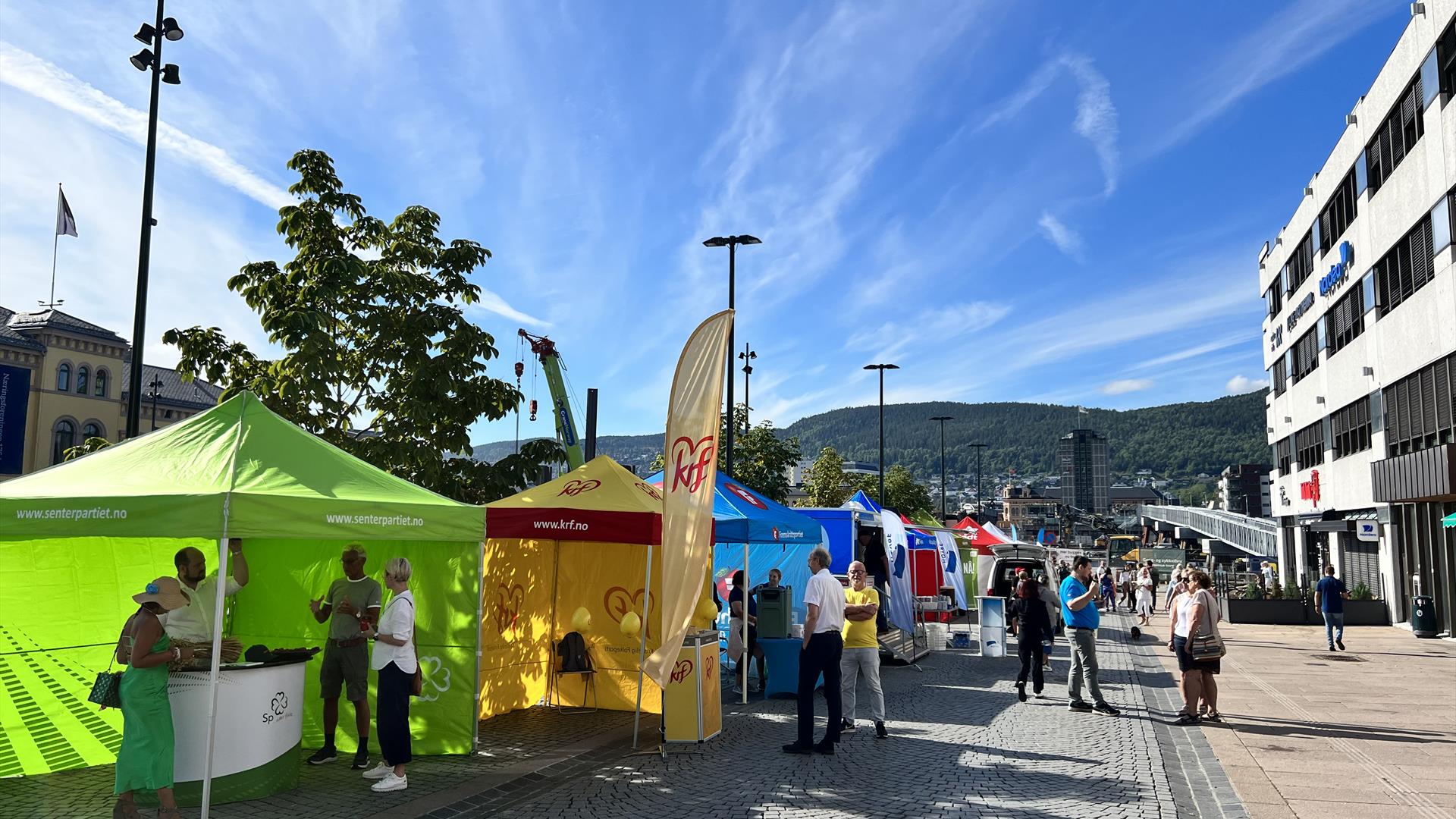 Politisk utstillingsområde på Bragernes torg