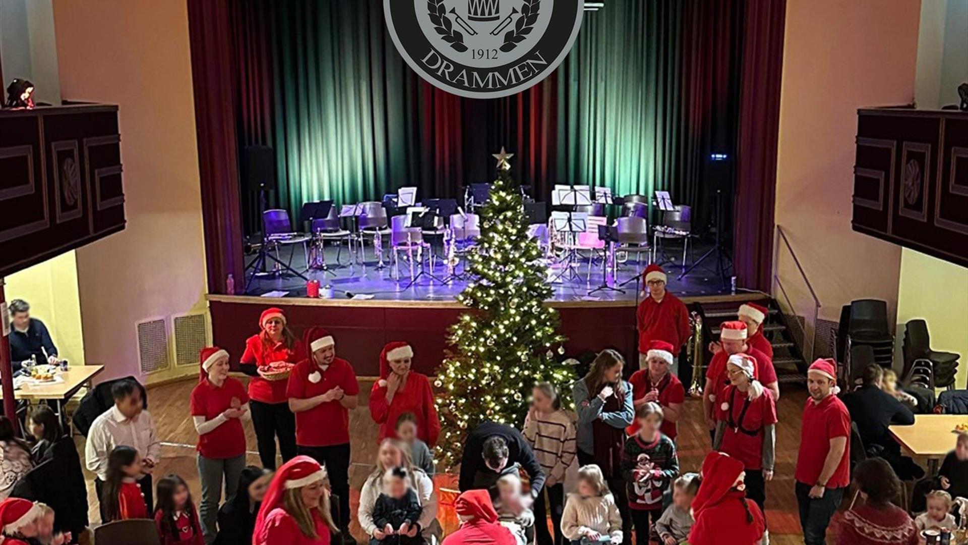 Velkommen til juletrefest