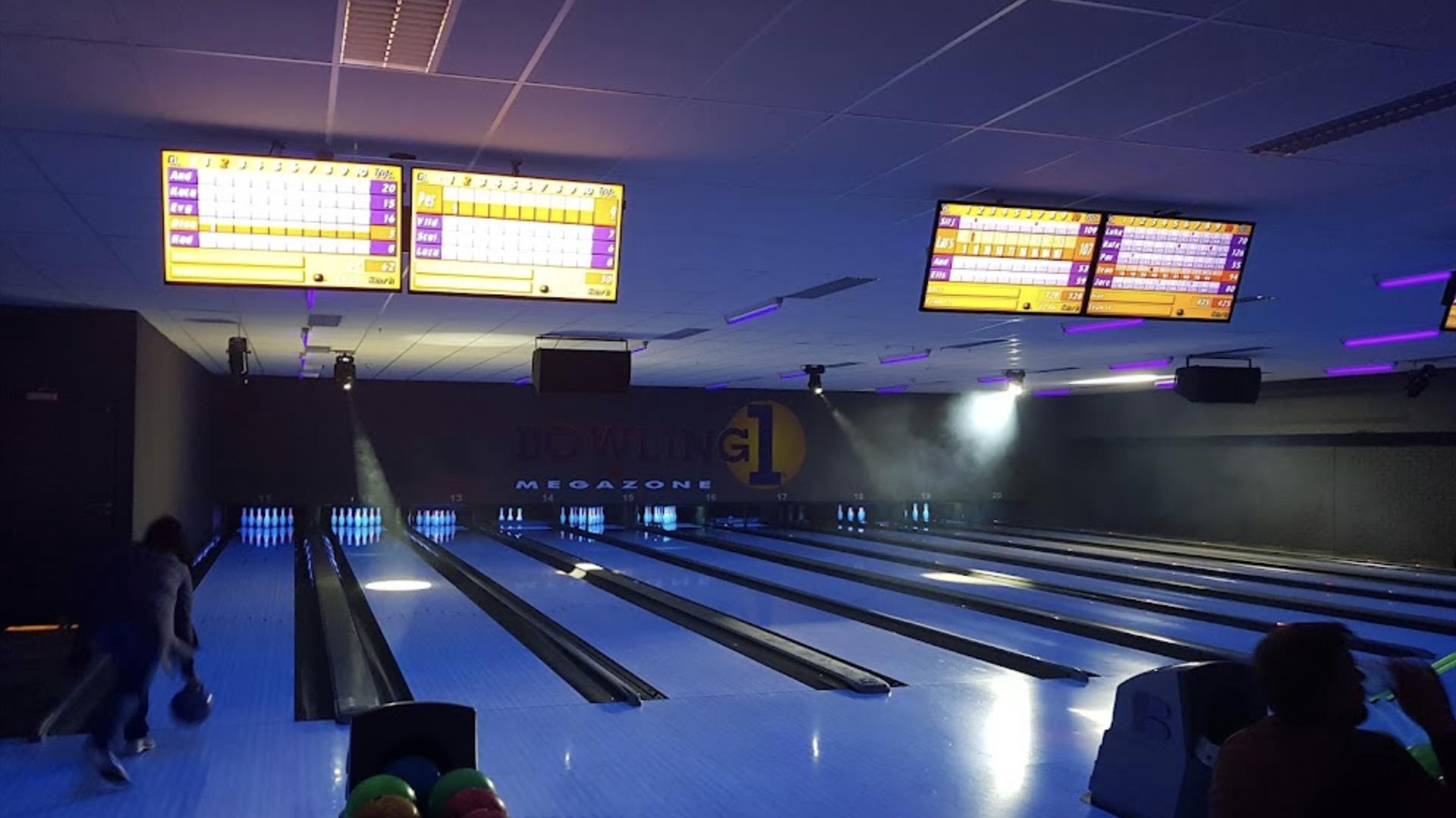 Bowling 1, bowling, gruppeaktivitet, bursdagspakke, familiepakke, bedriftsarrangement