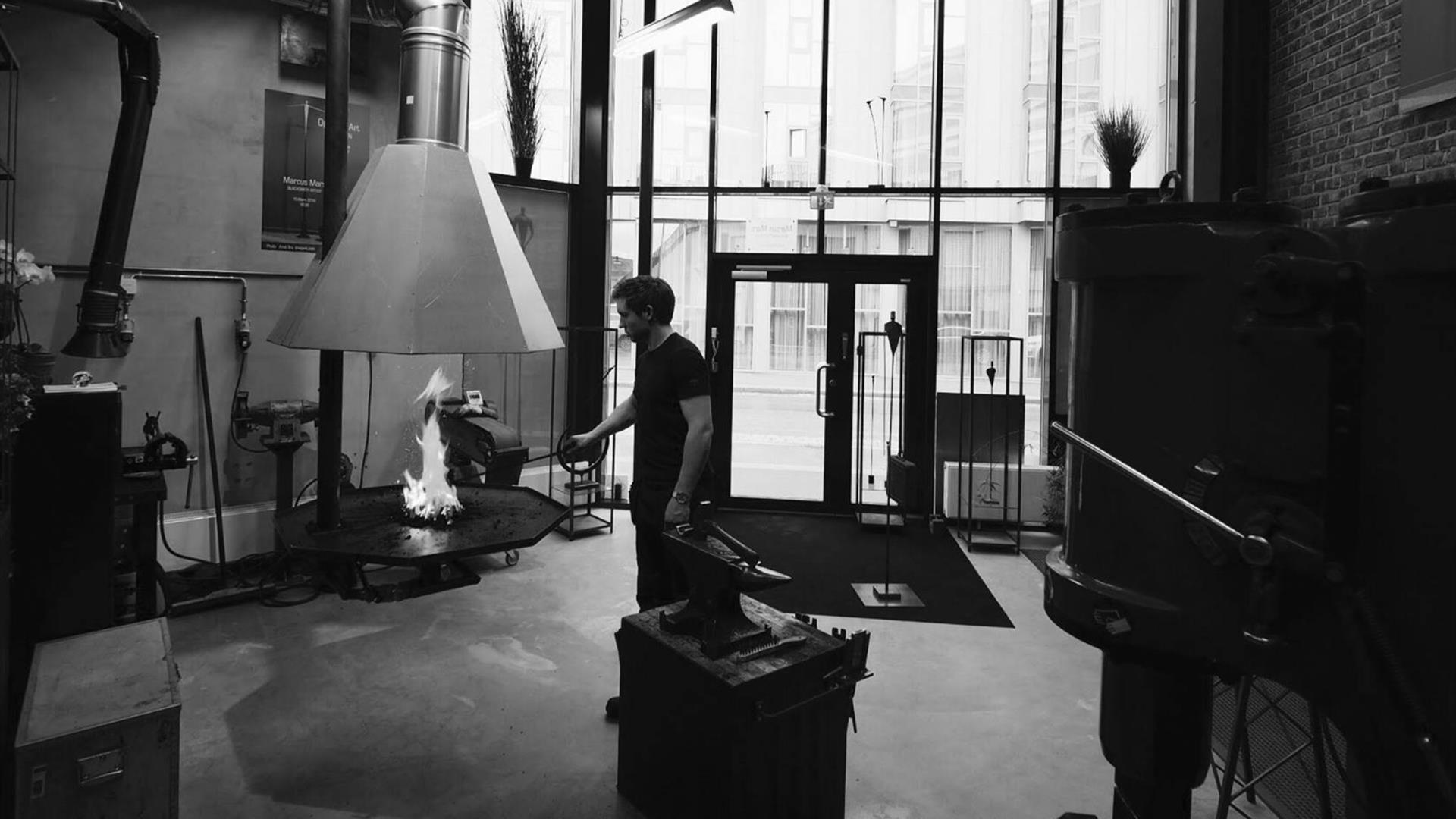 Kunstsmed Marcus Mars