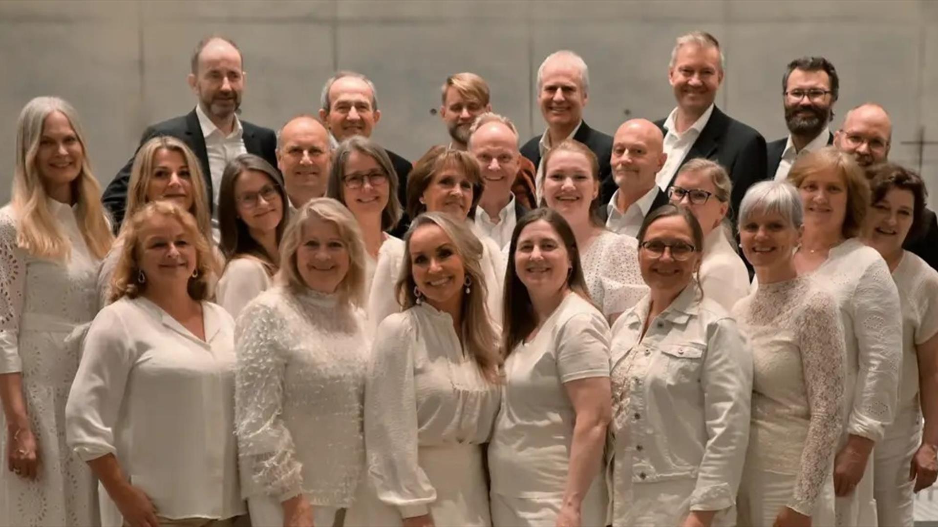 Drammen Kammerkor inviterer til julekonsert med musikk som spenner fra britiske kortradisjoner til nordiske julesalmer og varme vinterklassikere.  Med oss har vi Magnus Aannestad Oseth på trompet og Johan Wallace på orgel og klaver. Dirigent Helge Harila.