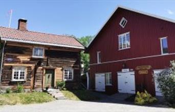 Lillebråten og Låven