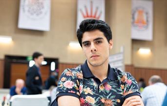 Aryan Tari
