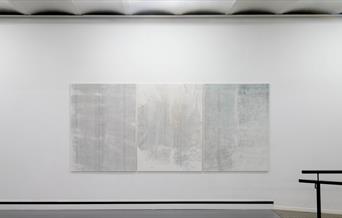 Oskar Persson, Cloud Painting (vert d'hiver) (2024), akryl på lerret, 190x190cm
