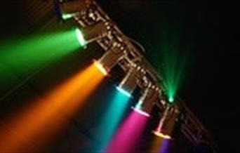 Premiere Elvebyen Standupklubb