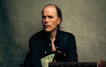 Christian Kjellvander (SE)