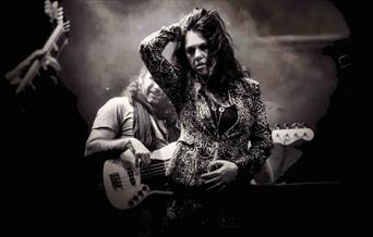 Sommerblues: Sari Schorr (US)