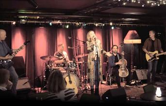 Elin Eggen band
