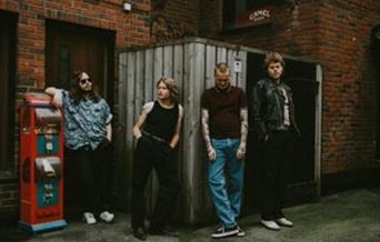 Juletrefest #2 - Kjöter inviterer og tar med seg Hofmann`s