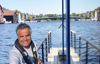 Historisk elvecruise