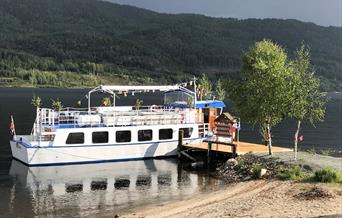 Turistbåten "Kryllingen II" ved Noresund