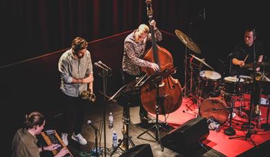 MAKAN + Buskerud ungdomsjazzorkester
