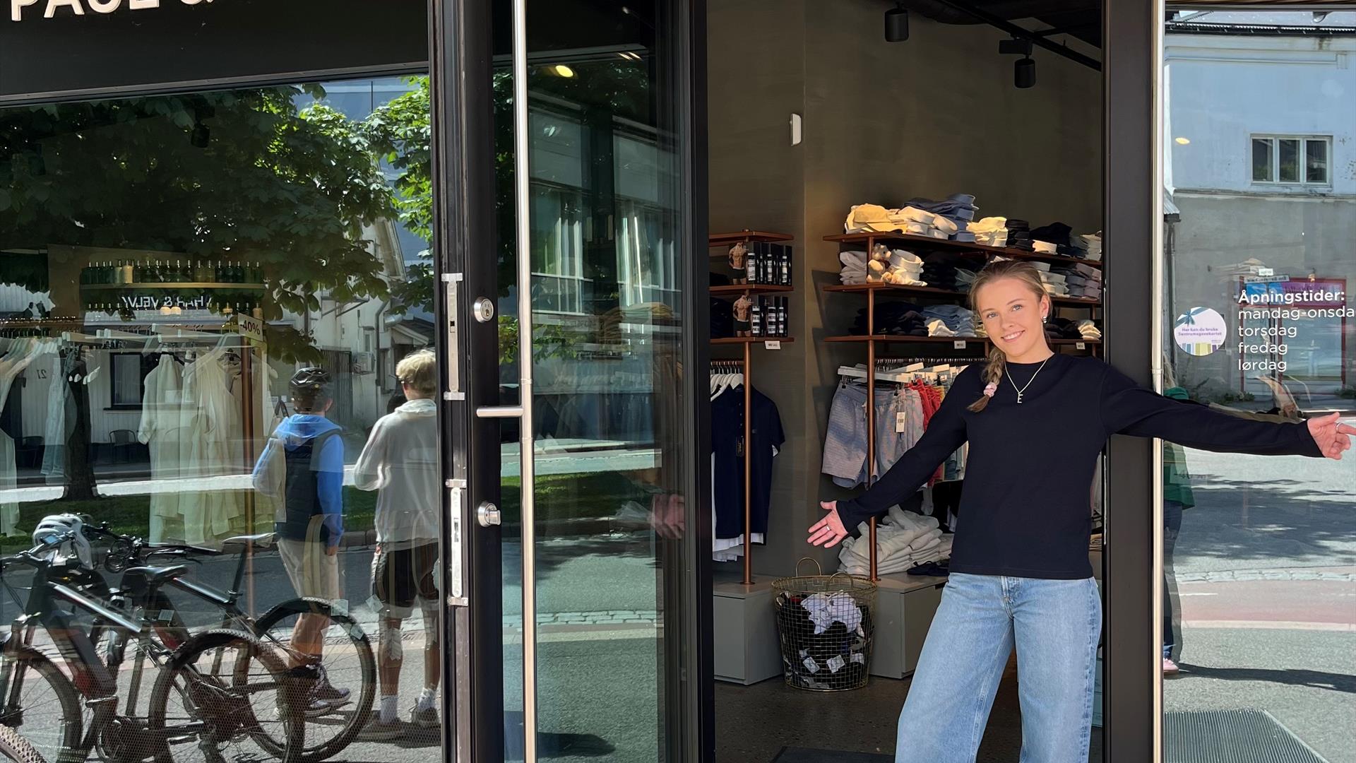 Paul & Pauline Paul & Pauline